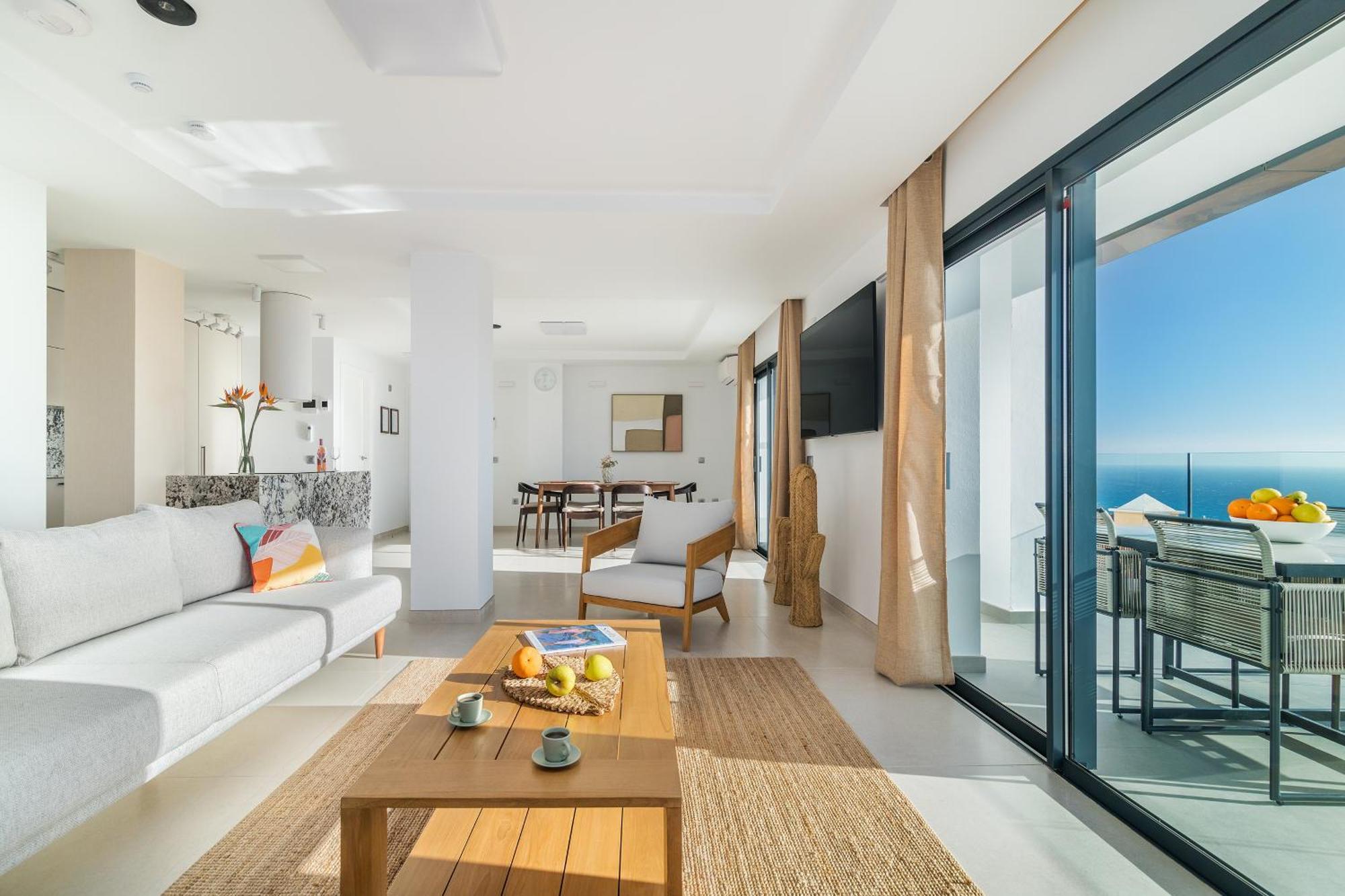 Presidential 350m2 Bellavista On One Level,private Spa&heated Pool Apartment